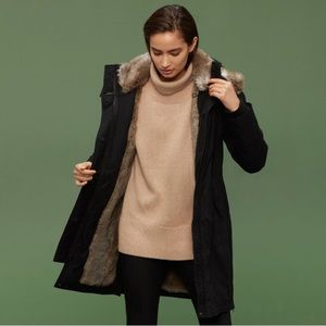 Aritzia- Babaton Oskar Parka- Vegan Faux Fur Lining Size S